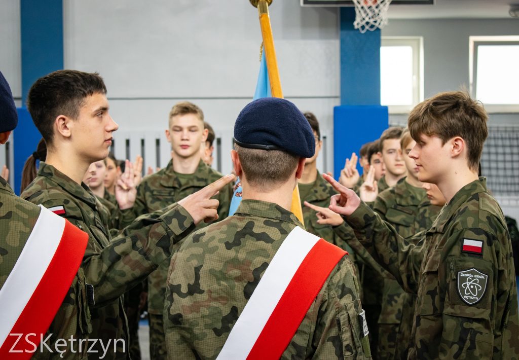 Ślubowanie klas pierwszych