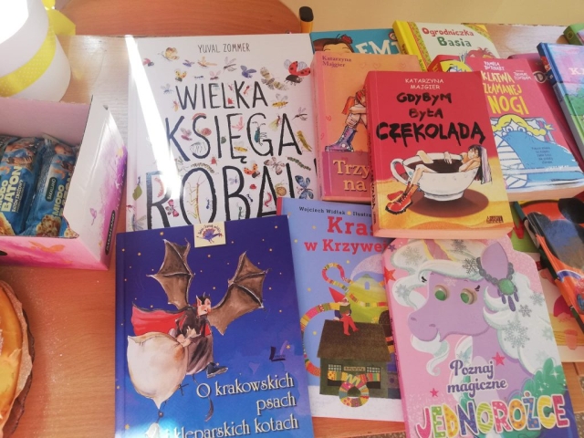 Kiermasz Wiosenny w SP3 dla Krzyśka (18)
