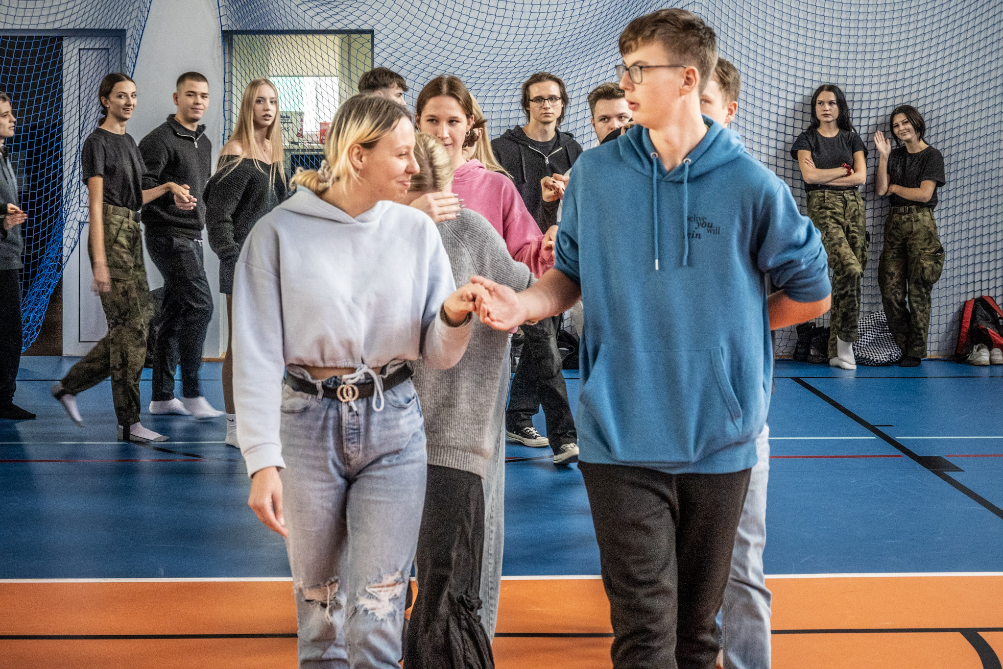 Uczniowie przygotowują się na Studniówkę!