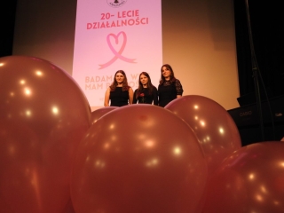 Pazdziernik-–-miesiacem-rozowej-wstazeczki-1