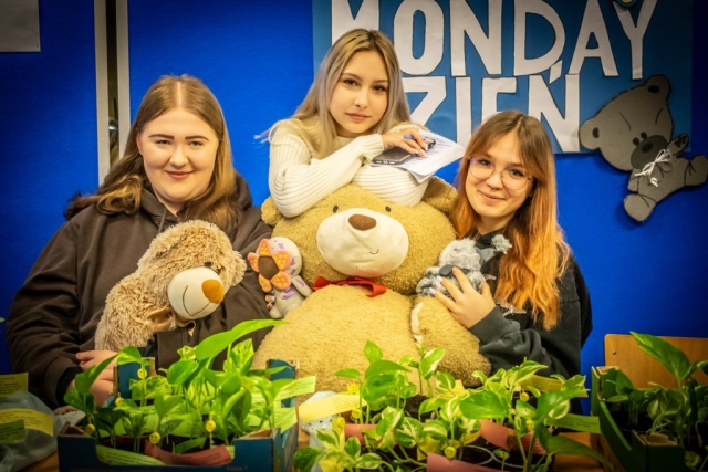 Blue Monday – Szkolny Dzień Misia i Piżamy w ZSKętrzyn (1)