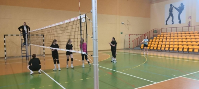 Turniej z okazji Dnia Kobiet – sukces naszych uczennic! (10)