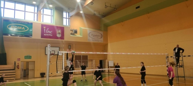 Turniej z okazji Dnia Kobiet – sukces naszych uczennic! (17)