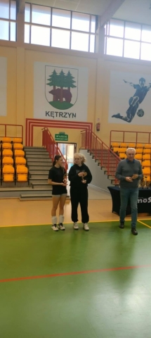 Turniej z okazji Dnia Kobiet – sukces naszych uczennic! (4)