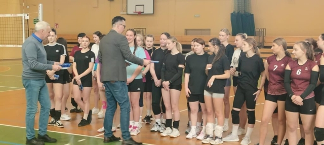 Turniej z okazji Dnia Kobiet – sukces naszych uczennic! (9)