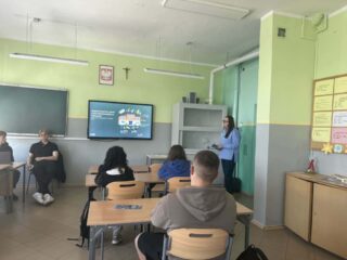 Spotkanie z ósmoklasistami w Garbnie (2)
