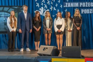 pożegnanie klas maturalnych (21)